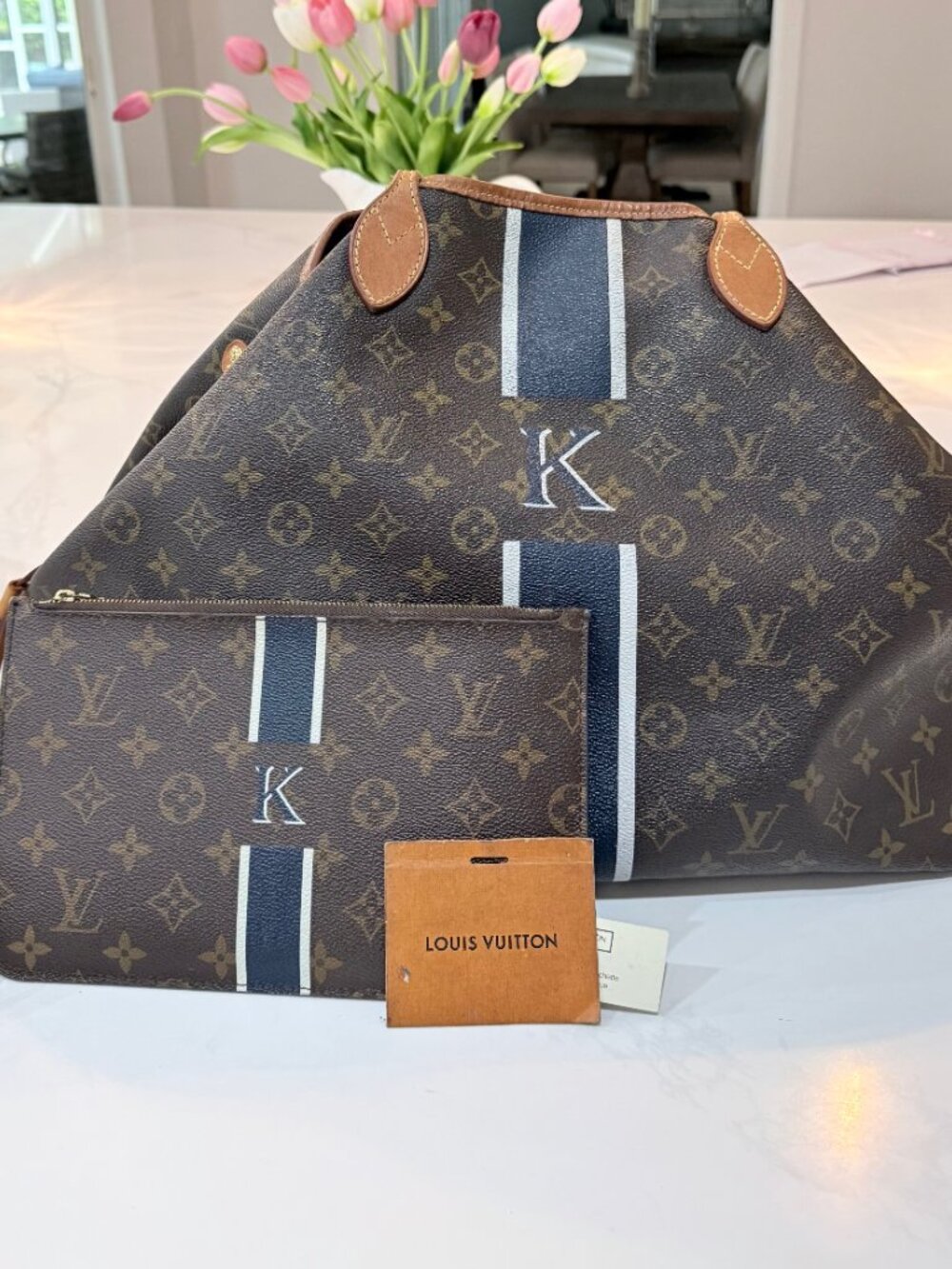 Louis Vuitton Neverfull MM Monogram Personalized "K" with matching pouch - Picture 2 of 15